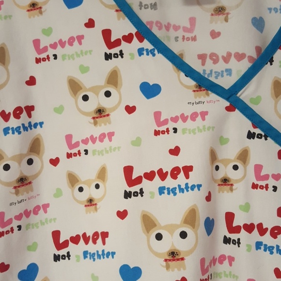 Chihuahua Dog Scrub Top - Picture 3 of 3